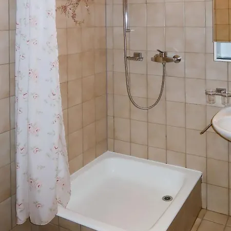 Apartment Hameau D12 By Interhome